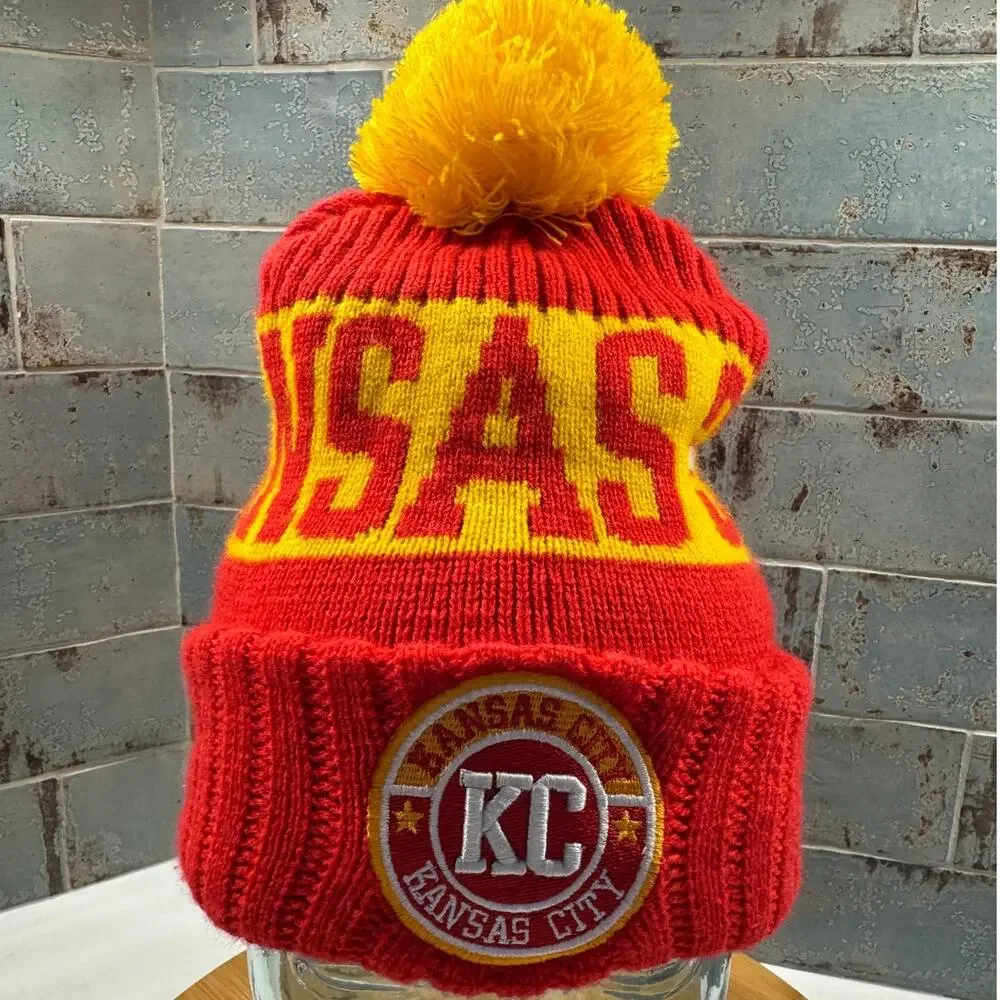 Kansas City Chiefs Colors Retro Beanie Pom Pom Lined Hat